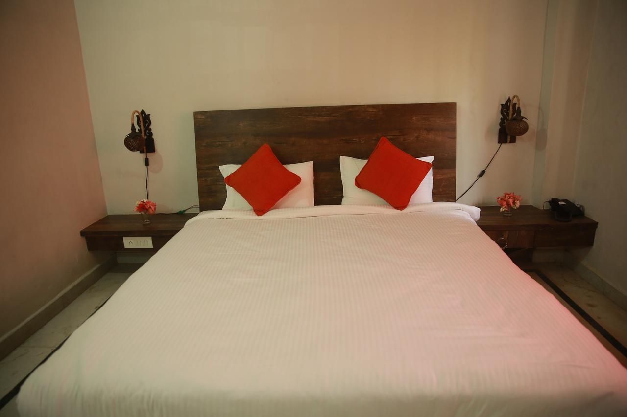 Lokis Forest Inn Χιντεραμπάντ Εξωτερικό φωτογραφία