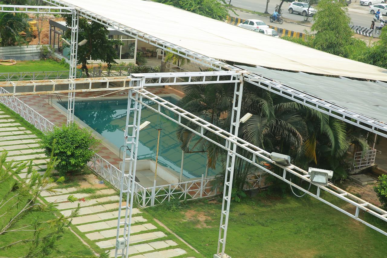 Lokis Forest Inn Χιντεραμπάντ Εξωτερικό φωτογραφία